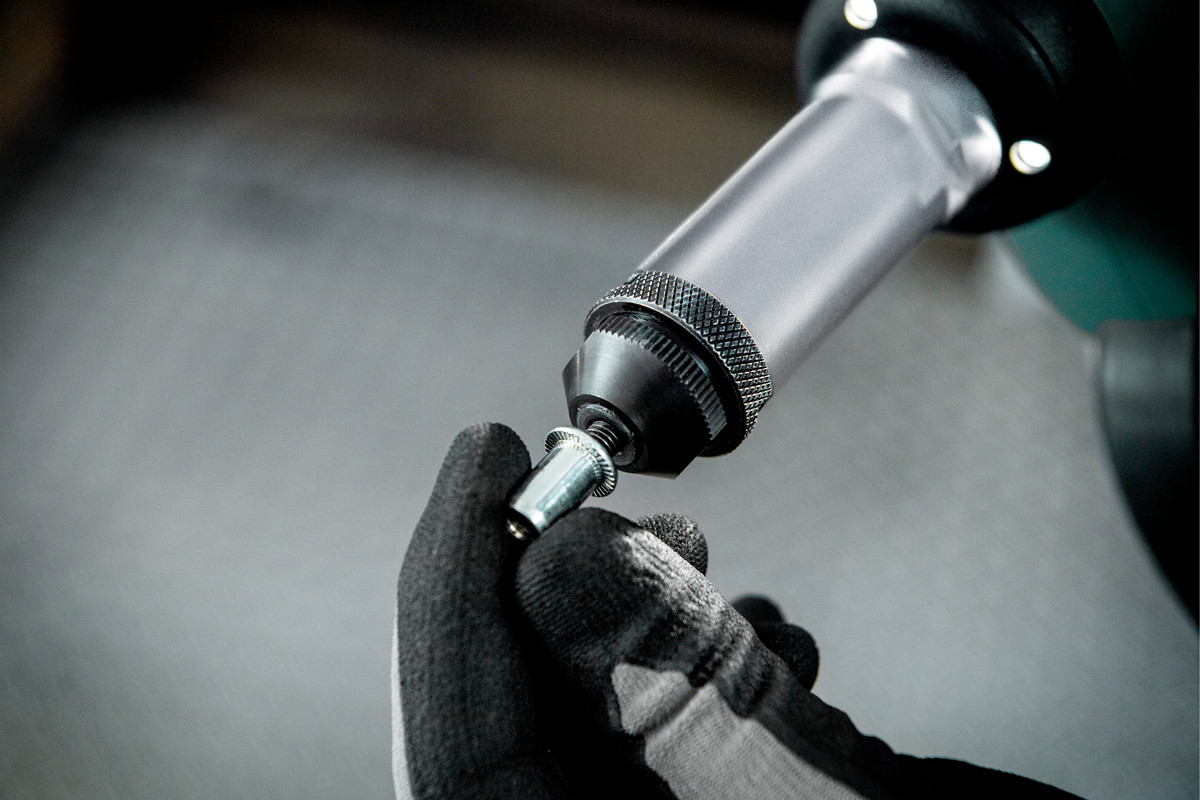 NMP 18 LTX BL M10 Rivettatrice a batteria per inserti filettati