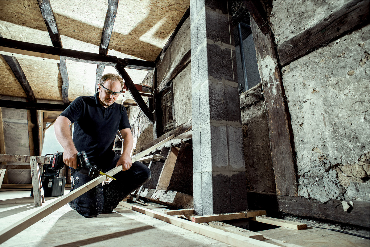 SSE 18 LTX Compact Sega diritta a batteria