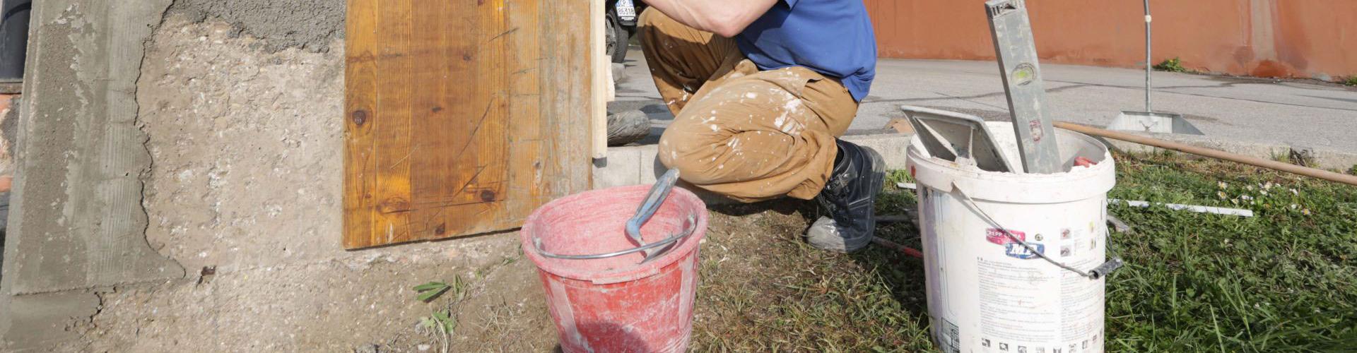 Secchi muratore e articoli per macerie